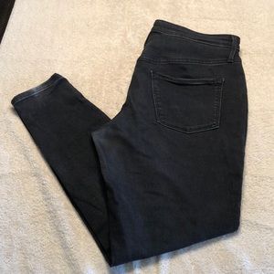 Mossimo high rise jegging size 10/30S